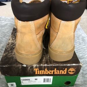 Timberland work boots. Junior boys size 5